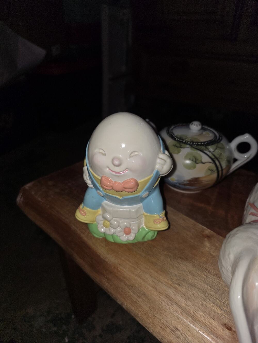 Vintage Avon 1982 Humpty Dumpty Ceramic Coin Bank Korea With Stopper As Is